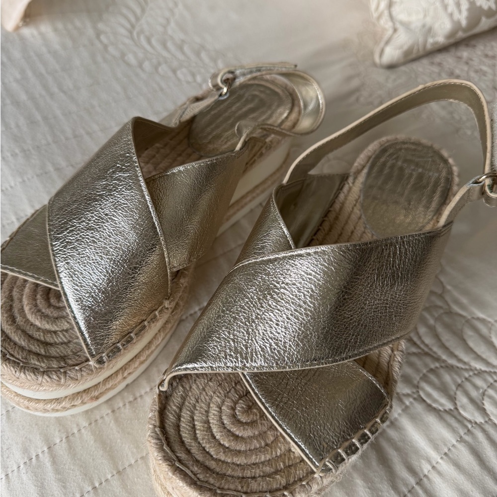 Marc Fisher Metallic Espadrille Wedges - LIKE NEW - Picture 7 of 10